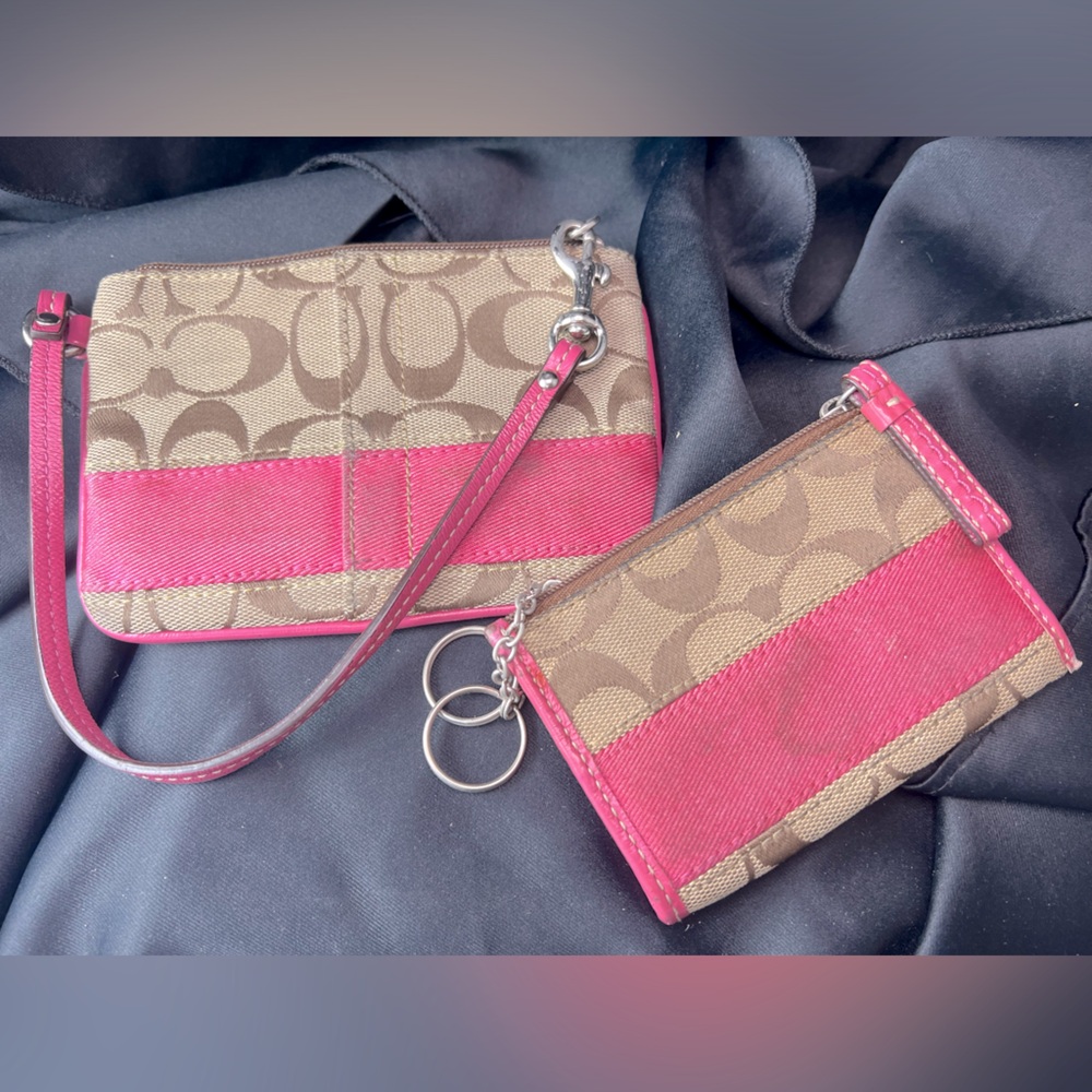 Used Coach Khaki and Pink Canvas Wristlet and card carrier with key chain